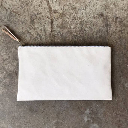 ESCAPE Travel Clutch: Natural